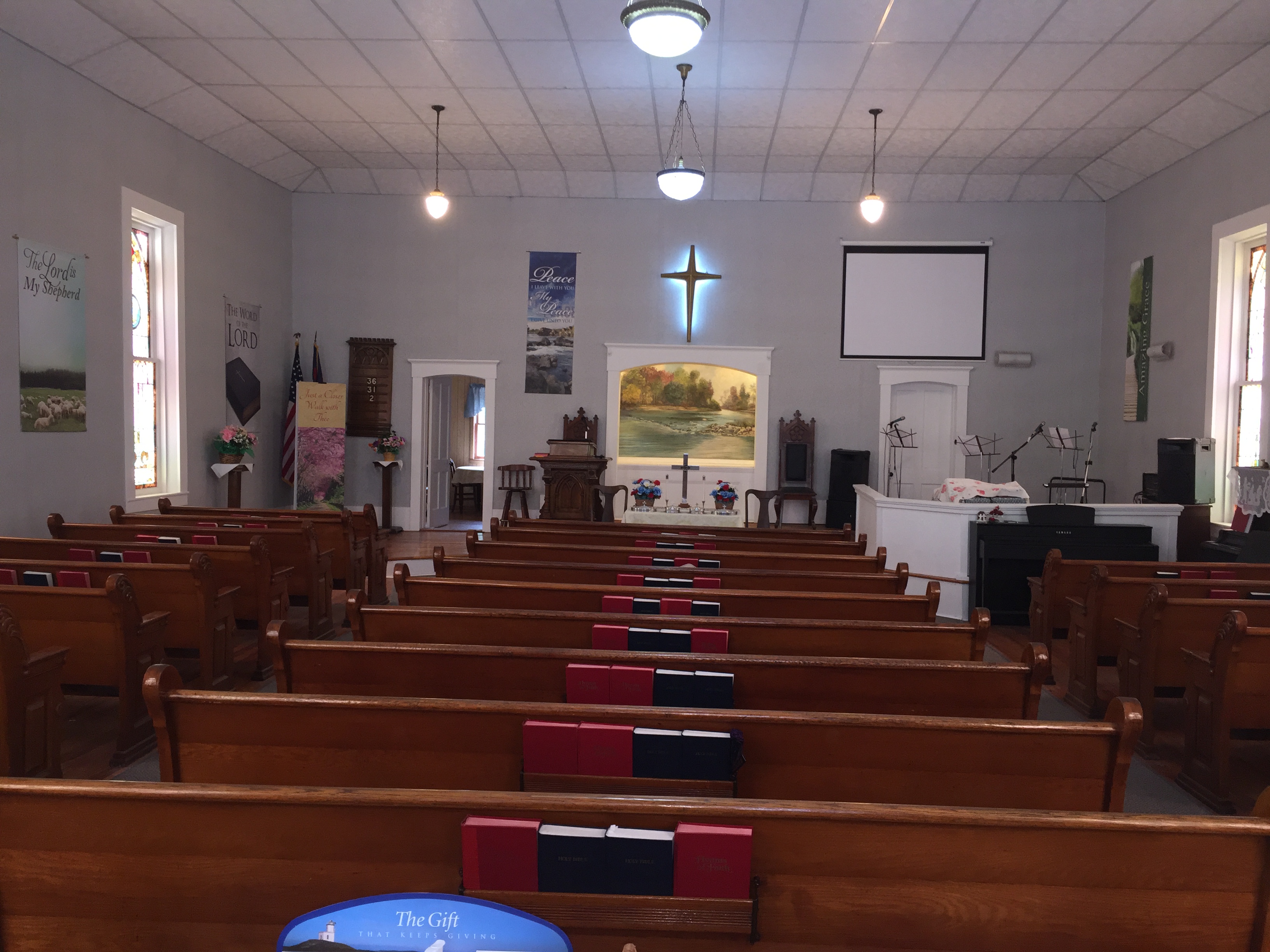 Sancturary – Harrisville Christian Church